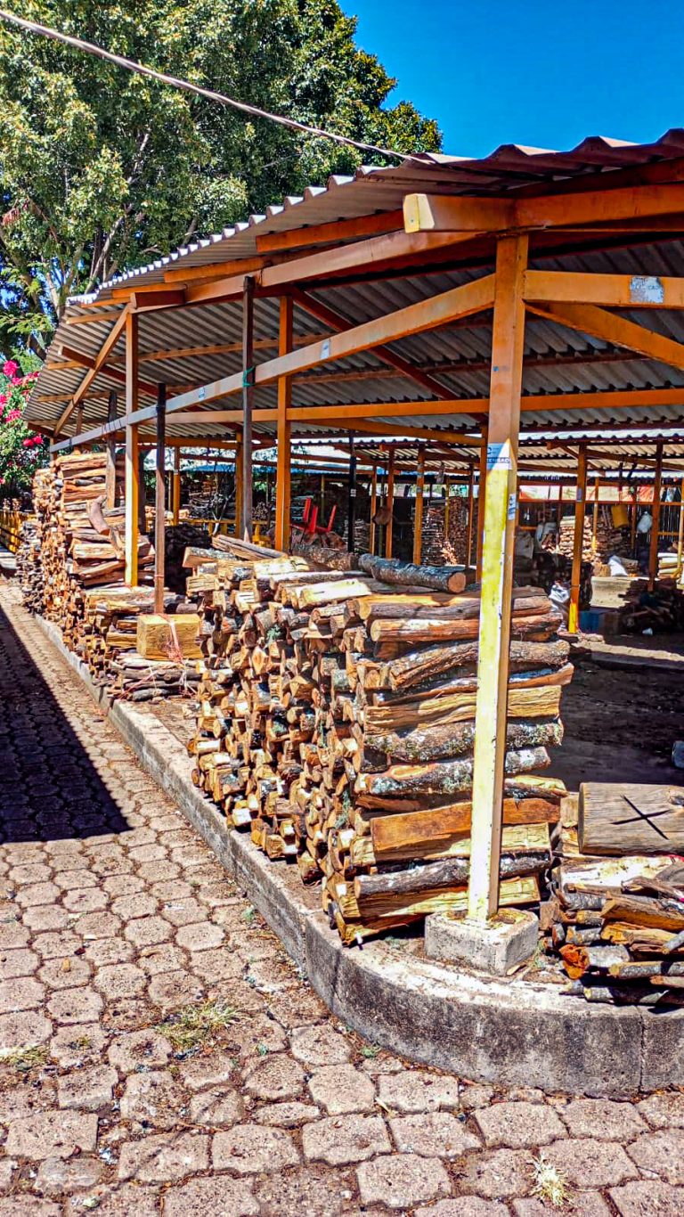 WhatsApp Image 2025 02 27 at 12.28.031 768x1366